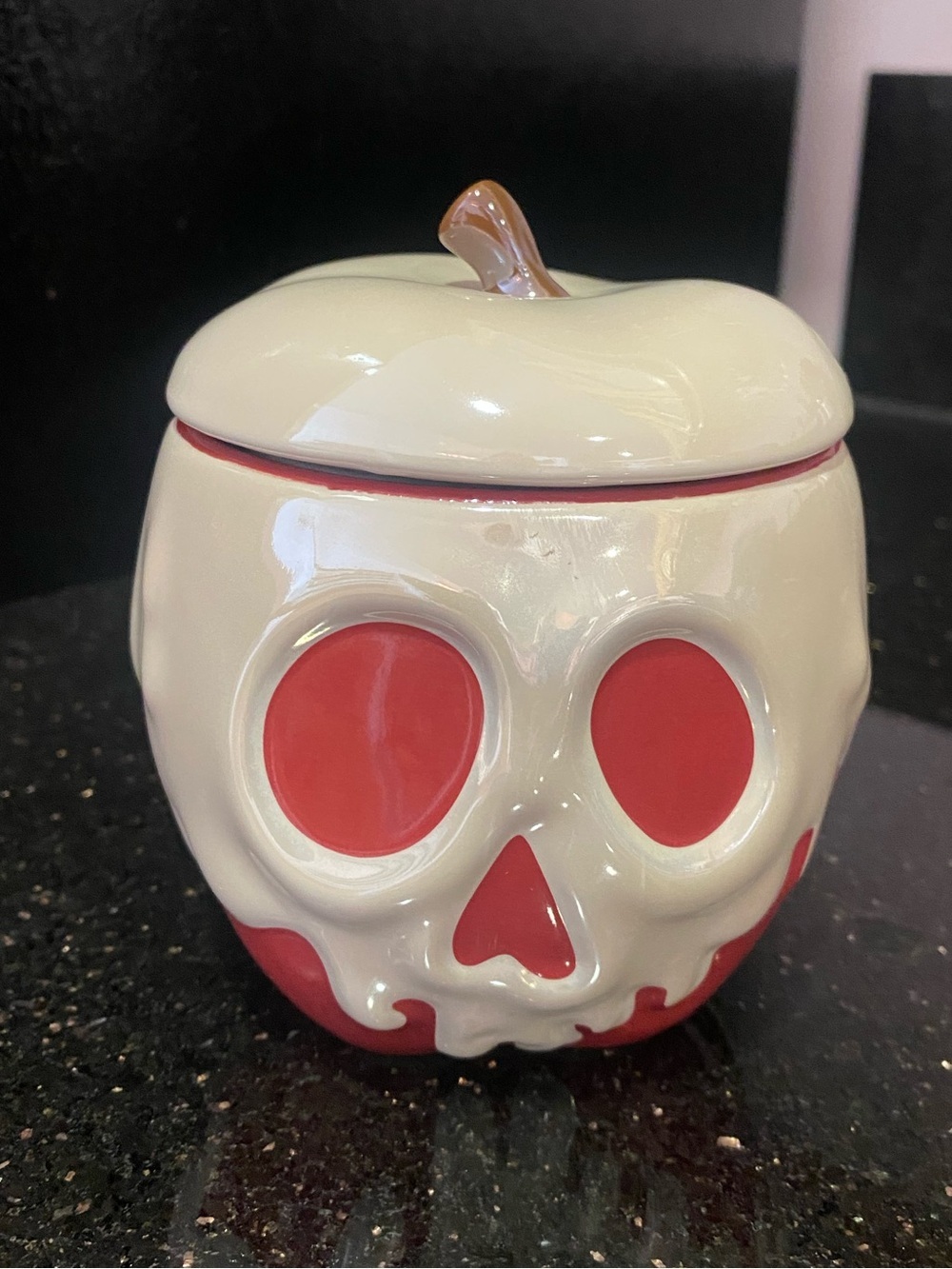 Disney Poison Apple Glazed Jar W/Lid 12oz